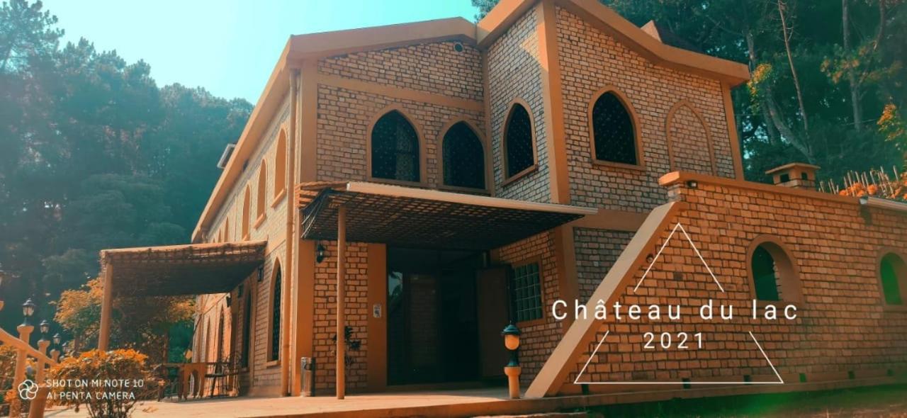 Le Chateau Du Lac De Mantasoa エクステリア 写真